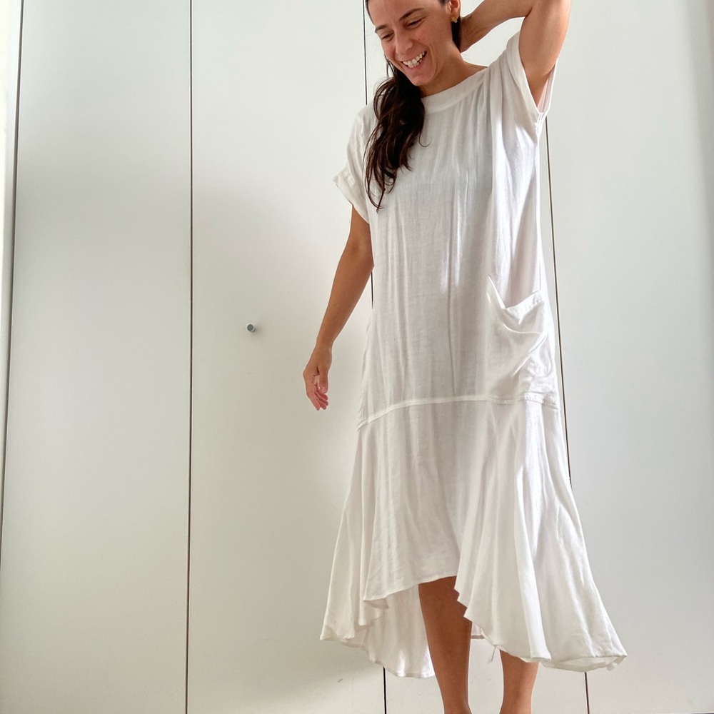 Free People flowy white dress. XS.